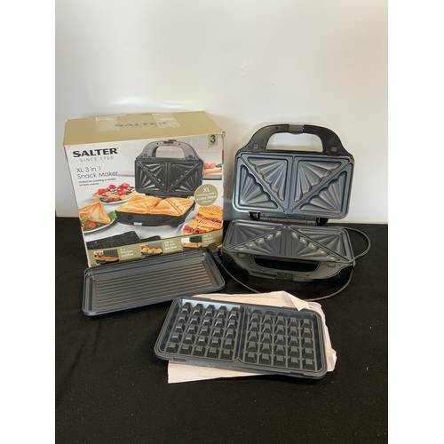 45 - SALTER 3 IN 1 SNACK MAKER RRP £29.99