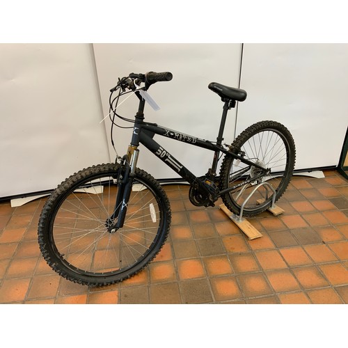 89 - APOLLO X RATED TEEN DIRT MOUNTAIN BIKE WITH 26” wheels (9616)