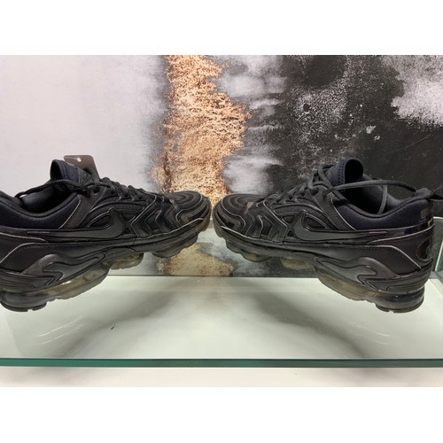 85 - NIKE AIR VAPORMAX EVO SIZE UK8 RRP £189.99 (JFC/12)