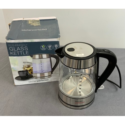 20 - KITCHEN PERFECT ECO FRIENDLY GLASS KETTLE RRP £29.99