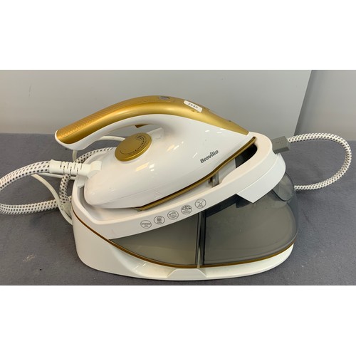 33 - BREVILLE STEAM STATION IRON (P325HEA) rrp £94.99