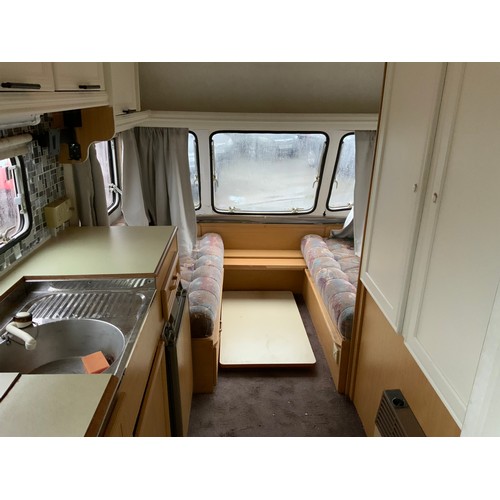 160 - APPROX 1995 AVONDALE OLYMPUS 5 BERTH CARAVAN  - BUNK BED OVER DOUBLE BED, DOUBLE BED AT FRONT. CASSE... 