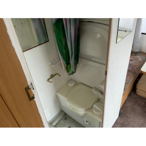 160 - APPROX 1995 AVONDALE OLYMPUS 5 BERTH CARAVAN  - BUNK BED OVER DOUBLE BED, DOUBLE BED AT FRONT. CASSE... 