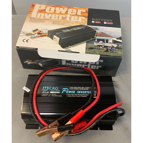 134 - POWER INVERTER 12V & 24V MICRO CONTROL TO DC TO AZ AS NEW IN BOX