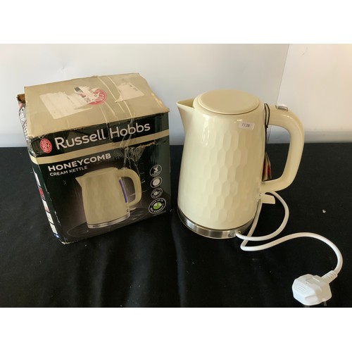 3 - RUSSELL HOBBS HONEYCOMB CREAM KETTLE RRP £28.99