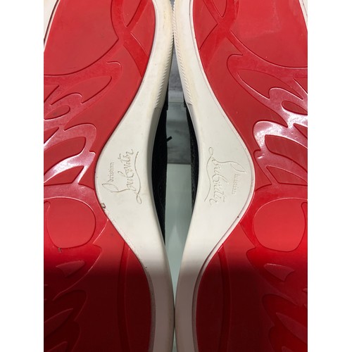 235 - CHRISTIAN LOUBOUTIN RANTULOW CALFSKIN SNEAKERS SIZE UK 9 RRP £650 (P22048582OMC/170322/9)