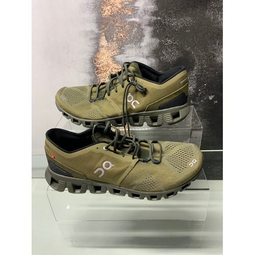 128 - ONCLOUD X OLIVE SIZE UK 9 RRP £130 (P22048564OMC/170322/10)