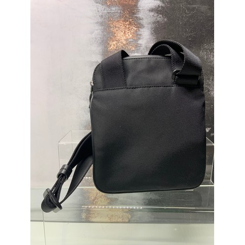 234 - HUGO BOSS PIXEL ZIP BLACK SIDE BAG RRP £89 (P22048576OMC/170322/13)