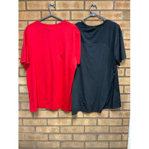 80 - 2 HUGO BOSS T-SHIRTS (RED XL & BLACK XL) RRP £154 (P22048566OMC/170322/11)