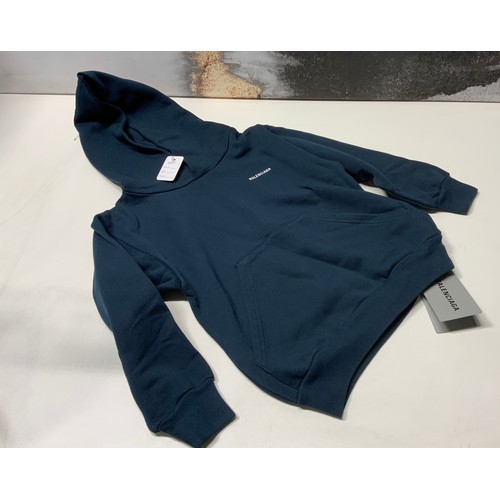 182 - BALENCIAGA NAVY CHILDS HOODY SIZE 6YR RRP £250 NEW WITH TAG P22048576OMC/170322/13)