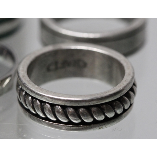 228 - CRAFTED ROPE RING RRP £40, CRAFTED BAND RRP £37 & 4 GENTS RINGS ( P23011475 /C )