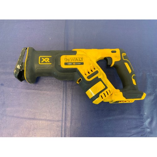 69 - DEWALT RECIPROCATING SAW CORDLESS MODEL NUMBER DCS367 18 V NO BATTERY RRP£166 (P22133205/A)