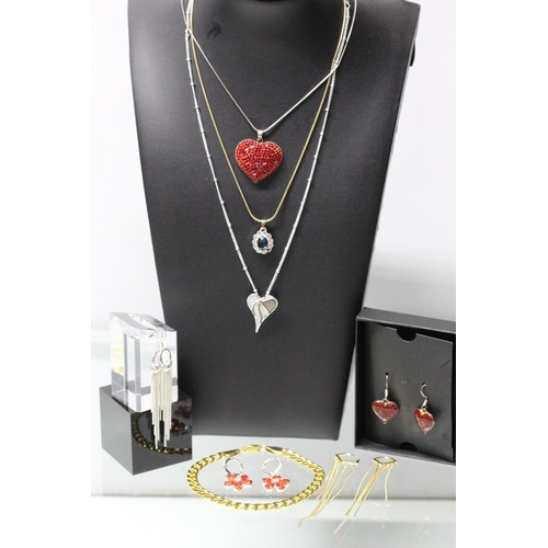 142 - DRESS JEWELLERY - CURB BRACELET, 4 SETS EARINGS, 2 X NECKLACES, 1 X 925 SILVER CHAIN WITH HEART PEND... 