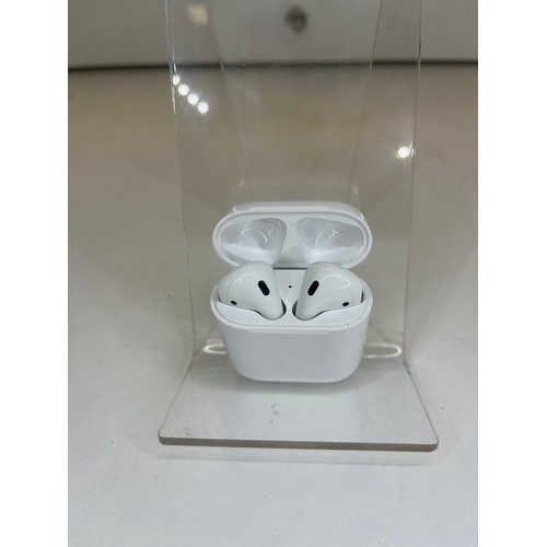 179 - APPLE AIRPODS 2ND GENERATION RRP £129.00(P21000143/A)