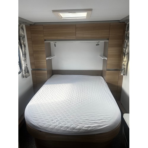 237 - APPROXX 2015/16 ADRIA 326 ALTEA 552 UP TRENT CARAVAN 4 BIRTH, FIXED REAR BED, HEATING,FRIDGE,HOB,TOI... 