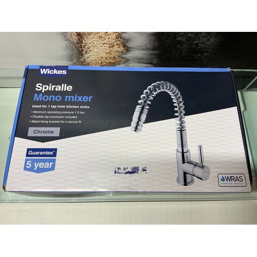 64 - WICKES SPIRALLE MONO MIXER  RRP £100 ( P23006692 /C )