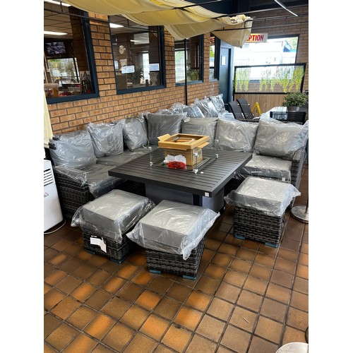 186 - MAZE 9 SEATER RATTAN GARDEN SET RRP £1200 WITH OUTSUNNY FIREPIT TABLE £250 - TOTAL RRP £1450