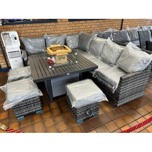 186 - MAZE 9 SEATER RATTAN GARDEN SET RRP £1200 WITH OUTSUNNY FIREPIT TABLE £250 - TOTAL RRP £1450