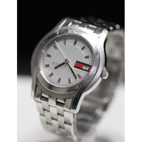 139 - GUCCI AUTOMATIC WATCH 5505 STAINLESS STEEL WATCH MODEL YA055205 SERIAL 11033306 - COST NEW £589 (P20... 