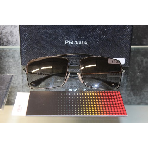 160 - PRADA SPR57S  AVIATOR SUNGLASSES MODEL 58 16 7AX-500 140 2N  N BOX RRP £247 (P20115220 DJM/290620/7)