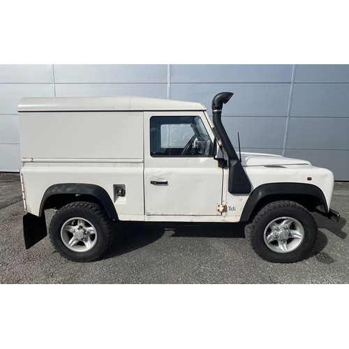 206 - 1998 LANDROVER 90 DEFENDER TDI - 2495CC 3 DR DIESEL REG -REG NO 'S613SAT' WARRANTED 87,648 MILES. MO... 