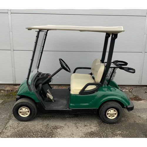 132 - YAMAHA G29A PETROL GOLF BUGGY SERIAL NO JW1 209828