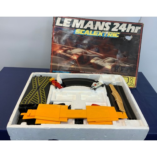 117 - LARGE BOX OF SCALEXTRIC LE MANS 24HR