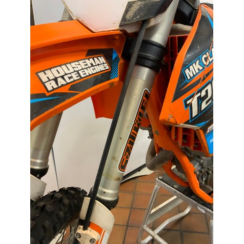 194 - APPROX 2014 KTM 250 MOTORCROSS BIKE, RENTHAL BARS, WP SHOCKS