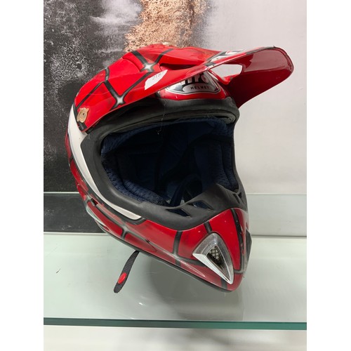 164 - AIROH SPIDERMAN JUNIOR HELMET 250 SIZE SMALL - COST £179 WHEN NEW