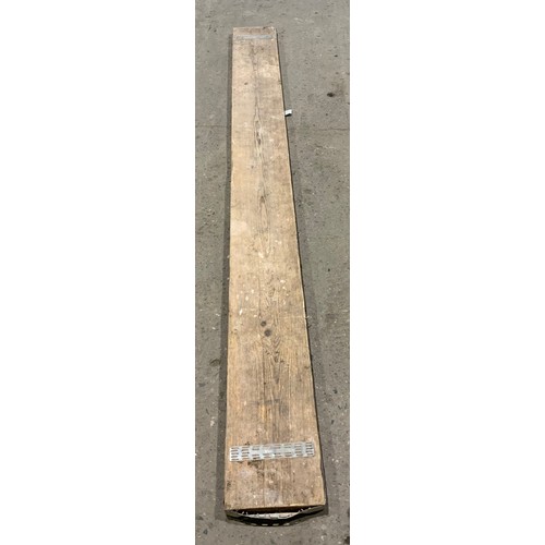 185 - 1 X 10FT SCAFFOLD BOARDS