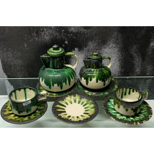 119 - VINTAGE WELSH STUDIO POTTERY BEDDGELERT DRIP GLAZE GREEN - LARGE TEAPOT,SMALL TEAPOT, 2 X CUPS, 4 SA... 