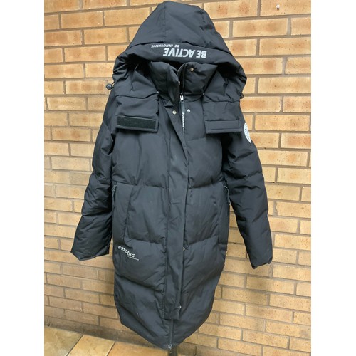 115 - BOSIDENG PARKA C(AT 175/96Q) UK M RRP APPROX £215 ( P23066300 / C )