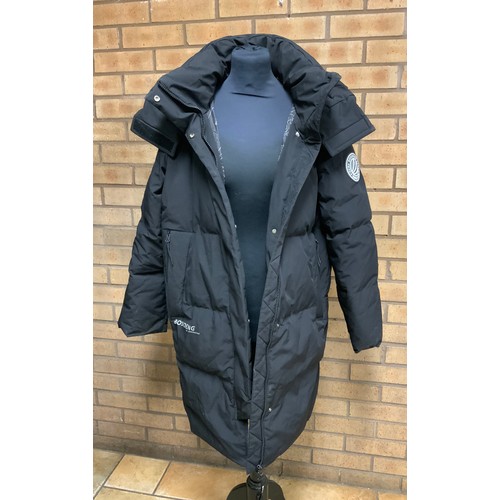 115 - BOSIDENG PARKA C(AT 175/96Q) UK M RRP APPROX £215 ( P23066300 / C )