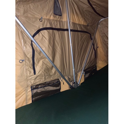 239 - TUFF TREK SOFT ROOF TENT WITH LADDER - COST WHEN NEW £1100+ (P23142516 )