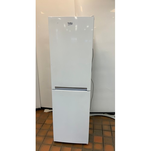 40 - BEKO FRIDGE FREEZER - WHITE - MODEL CSG3582W - NEW COST £370