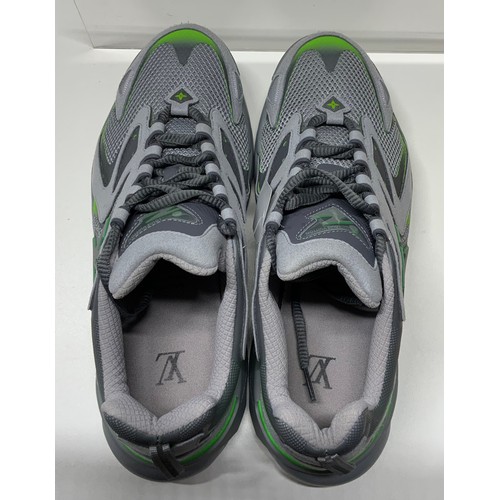 128 - LOUIS VUITTON RUNNER TATIC SNEAKERS 'GREY NEON GREEN' SIZE 8 1/2 RRP £1683 ( ACC/34/POCA/P24020173 )