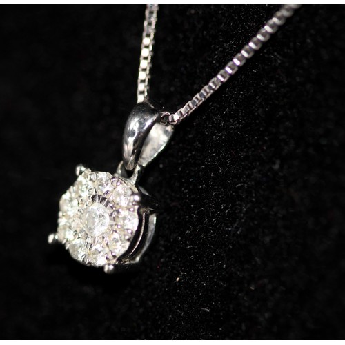 228 - 9ct WHITE GOLD (ITALY) WITH 9CT GOLD 10 DIAMOND CLUSTER PENDANT ( P23066359 / C )