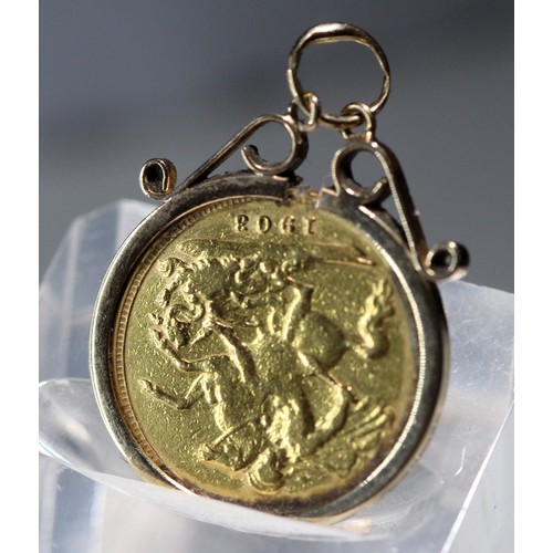 225 - 9CT GOLD MOUNT SET WITH 22CT? GOLD SOVEREIGN ST GEORGE 1903 PENDANT - ONLINE £450+ (P24013367 )