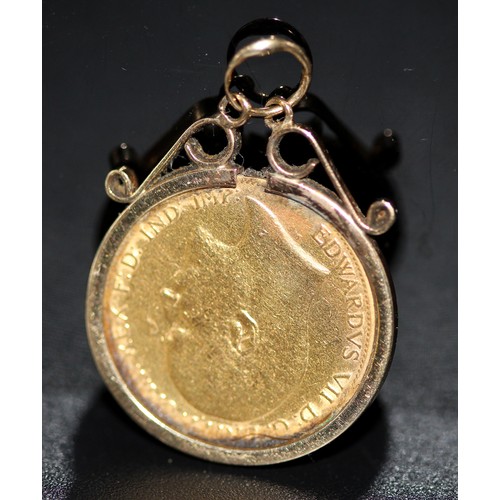 225 - 9CT GOLD MOUNT SET WITH 22CT? GOLD SOVEREIGN ST GEORGE 1903 PENDANT - ONLINE £450+ (P24013367 )