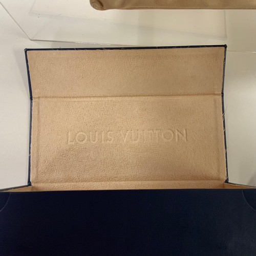 125 - LOUIS VUITTON ATTITUDE SUNGLASSES IN BOX RRP £460 ( ACC/26/POCA/P24020099 )