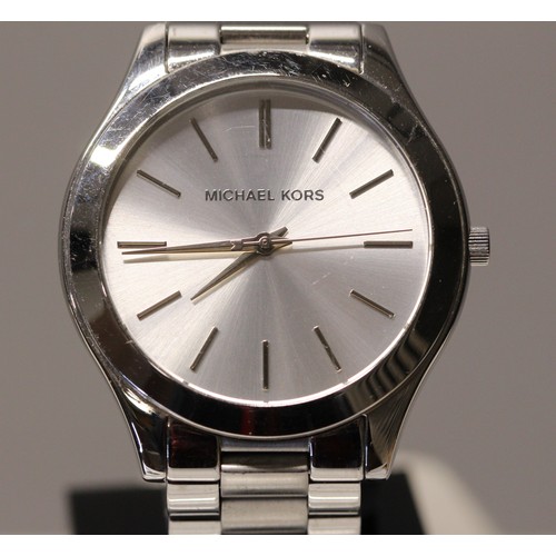 198 - MICHAEL KORS SLIM RUNWAY WATCH MODEL MK3178 RRP £100 (P24052155 )