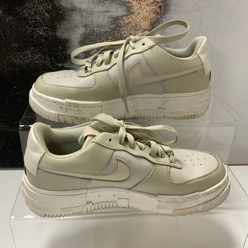 133 - NIKE AIR FORCE 1 LOW PIXEL SAIL PHOTON DUST TRAINERS -  SIZE UK 4 RRP 120 ( ACC/38/POCA/P24020140 )