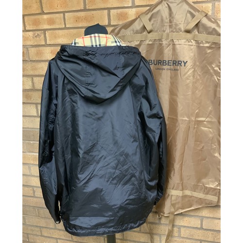 117 - BURBERRY STRETTON JACKET (REVERSIBLE) SIZE LARGE RRP £990 ( ACC/07/POCA/P24020112)