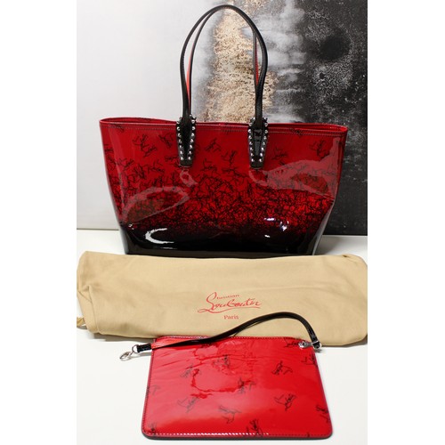 121 - CHRISTIAN LOUBOUTIN CABATA LOGO PATENT LEATHER TOTE BAG - BLACK & RED - COST £1300-£1500 (P21052... 