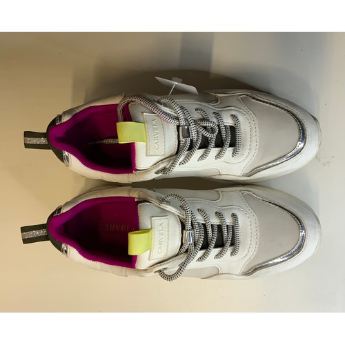 84 - CARVELA LOGIC TRAINERS SIZE 37 UK 4 - COST NEW £119 ( AKP/4 P21188831)