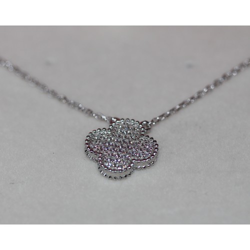 164 - NEW - H SAMUAL STERLING SILVER CUBIC ZIRCONIA PAVE SET CLOVER PENDANT IN BOX RRP £49.99 (P24136132 )