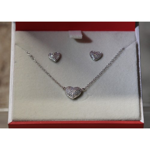 163 - NEW - H SAMUAL STERLING SILVER CUBIC ZIRCONIA PAVE HEART PENDANT & EARING SET IN BOX RRP £59.99 ... 