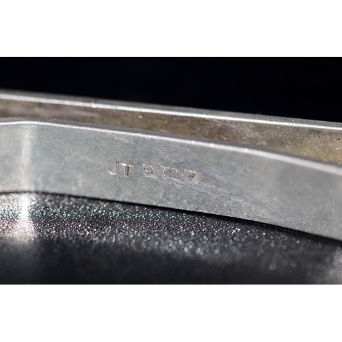 224 - PAIR OF SILVER CITRINE EARRINGS ONLINE £50+ & VINTAGE SILVER 925 TIE PIN ( P23066348 / C )