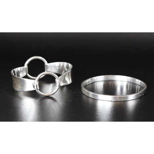 215 - UNUSUAL VINTAGE RING LINK 925 SILVER HALLMARKED BANGLE - STAMPED 13.9.75 & SILVER 925 HINGED BAN... 