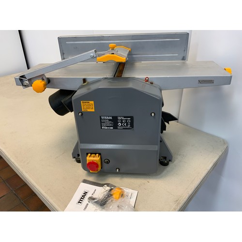Lot 27        